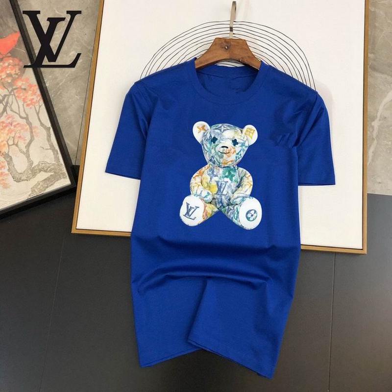 Louis Vuitton Men's T-shirts 132